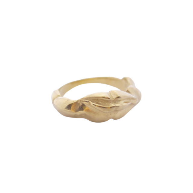 Funky Smirking Lips Ring | Gold | Sustainable & Ethical Jewelry | Handmade
