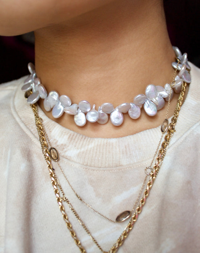 Petal Pearl Choker