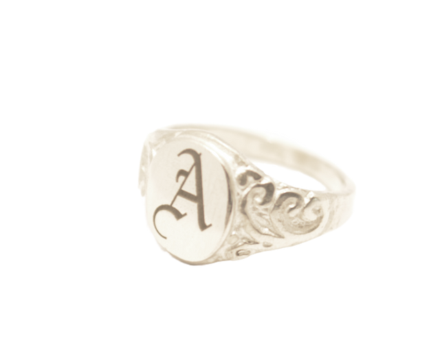 One-of-One Custom Signet Ring | Sustainable & Ethical Jewelry | Handmade