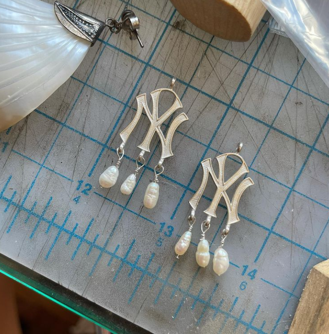 New York Queen of Pearls Pendant (without the Chain) | Sustainable & Ethical Jewelry | Handmade
