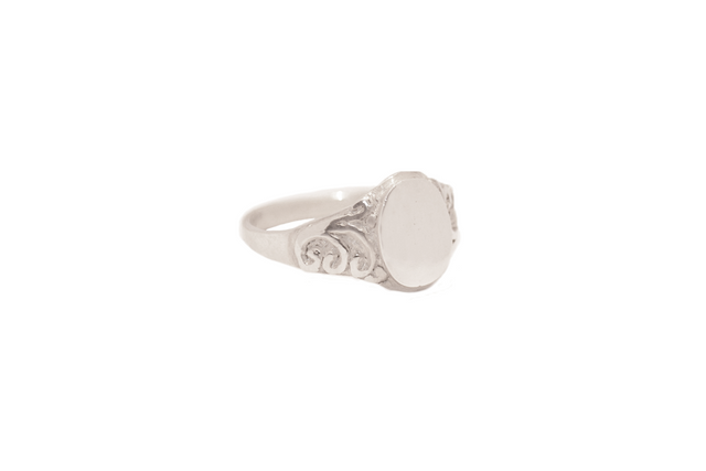 One-of-One Custom Signet Ring | Sustainable & Ethical Jewelry | Handmade